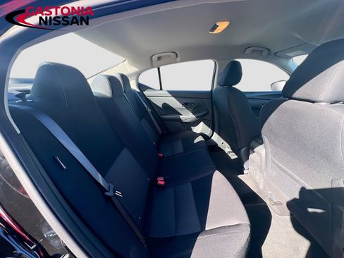 Used 2024 Nissan Sentra SV image 34