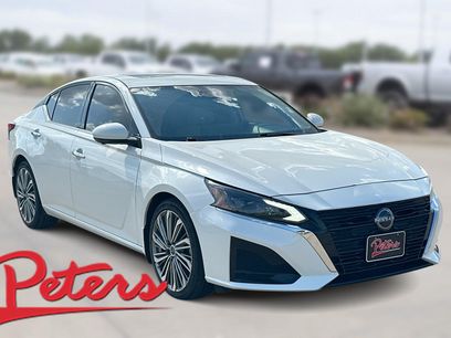 Used 2023 Nissan Altima 2.5 SL