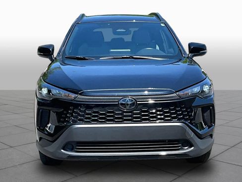 Used 2026 Toyota Corolla Cross SE image 4