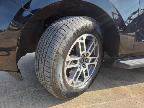 New 2026 Ford Expedition Max Active RWD image 36