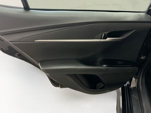 Used 2025 Toyota Camry SE FWD image 27