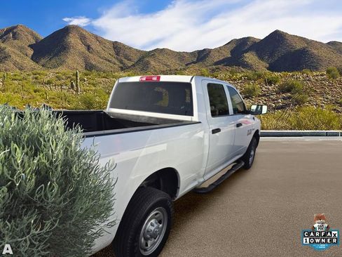 Used 2021 RAM 2500 Laramie AWD/4WD image 3