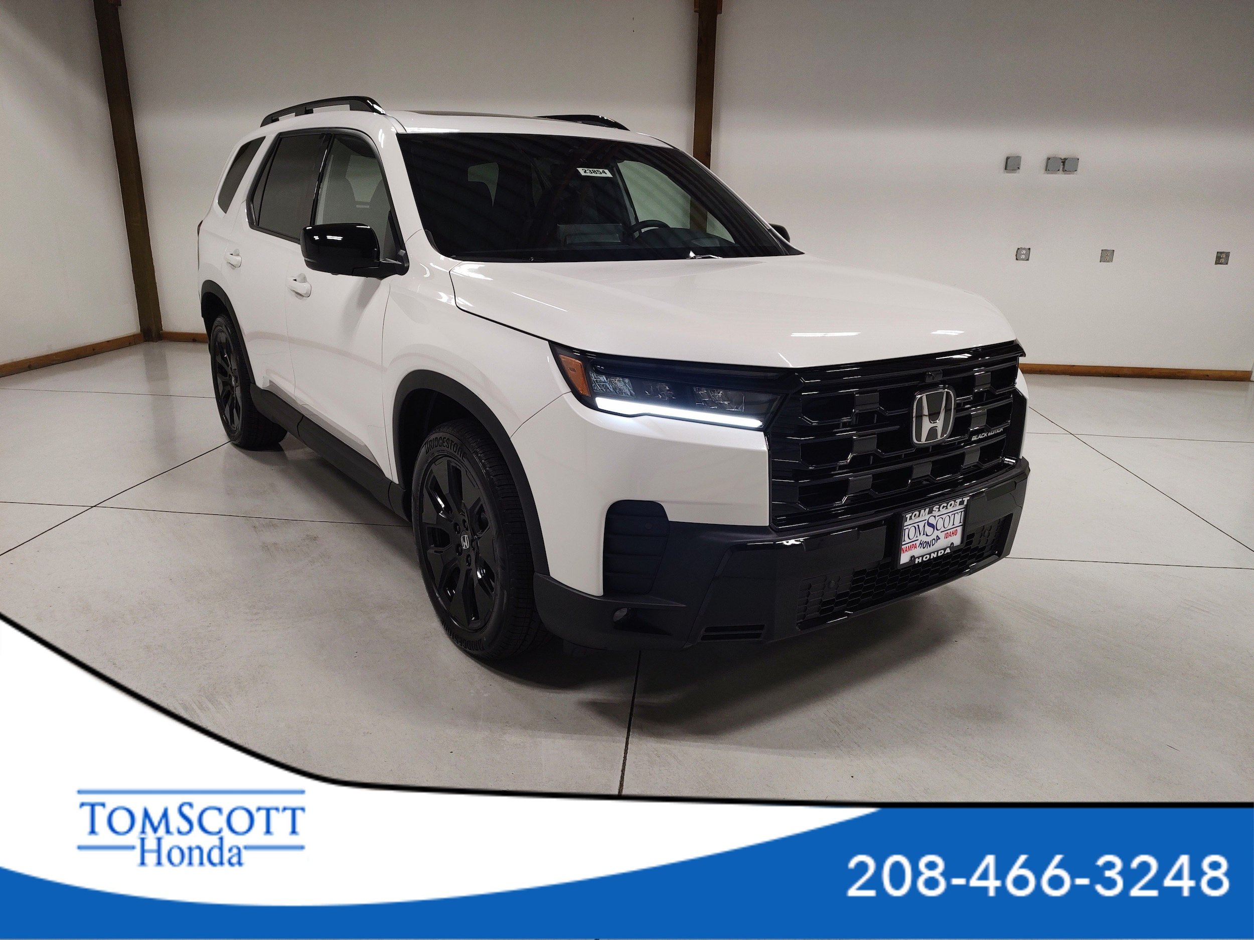 New 2026 Honda Pilot Black Edition image 1