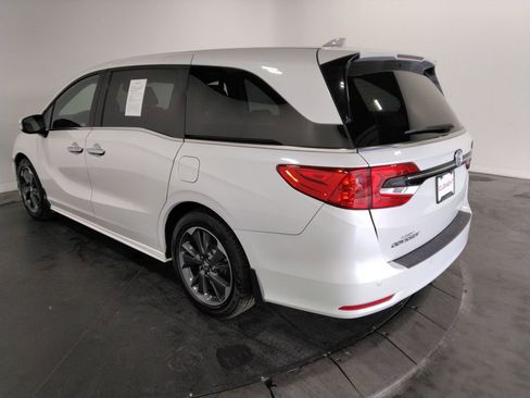Used 2022 Honda Odyssey Elite image 8