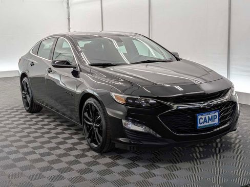 Used 2024 Chevrolet Malibu LT w/ Midnight Edition image 8