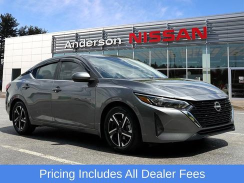 Used 2025 Nissan Sentra SV FWD image 1