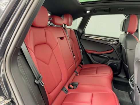 New 2026 Porsche Macan AWD/4WD image 29
