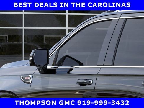 New 2026 GMC Yukon Elevation AWD/4WD image 12