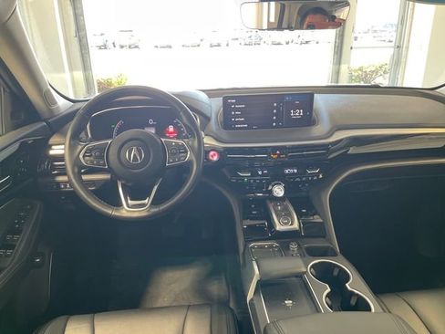 Used 2023 Acura MDX SH-AWD image 18