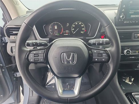 Used 2024 Honda Pilot Touring image 30