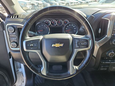 Used 2023 Chevrolet Silverado 2500 LT image 16