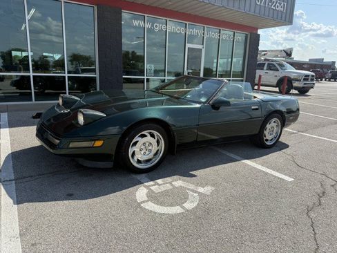 Used 1993 Chevrolet Corvette Convertible RWD image 1
