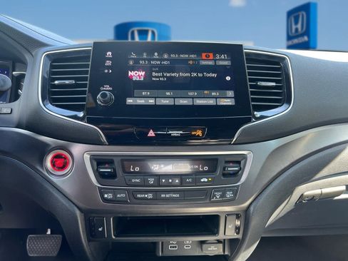 Used 2025 Honda Passport EX-L image 22
