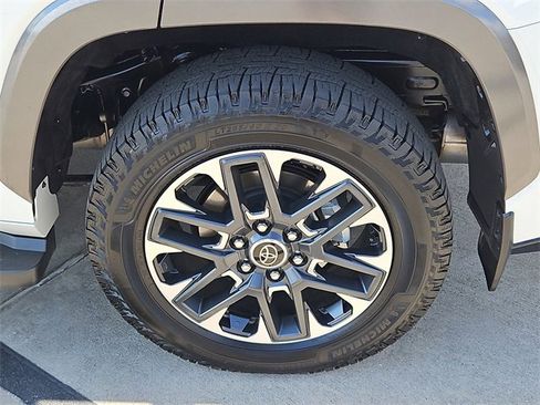 Used 2023 Toyota Sequoia Limited image 12