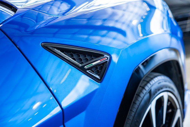 Used 2023 Lamborghini Urus S AWD/4WD image 36