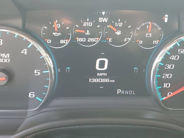 Used 2017 Chevrolet Suburban Premier AWD/4WD image 16