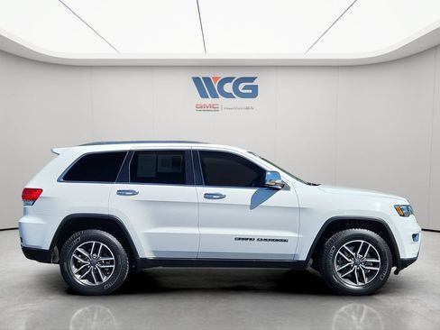 Used 2019 Jeep Grand Cherokee Limited w/ Luxury Group II AWD/4WD image 2