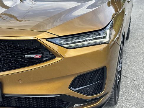 Certified 2022 Acura MDX Type S AWD/4WD image 9