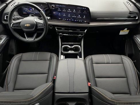 New 2026 Chevrolet Traverse High Country FWD image 11
