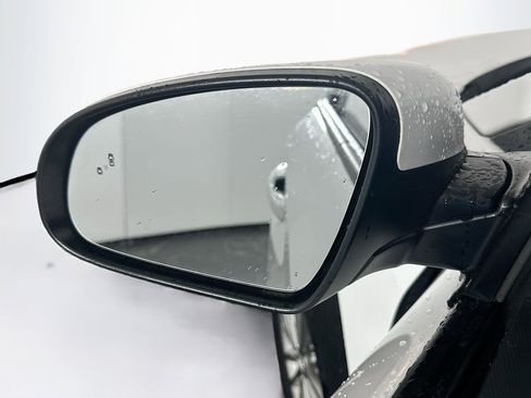 Used 2021 Hyundai Kona SEL image 16