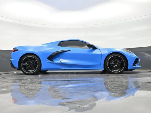 Used 2024 Chevrolet Corvette Stingray Convertible w/ 1LT RWD image 24