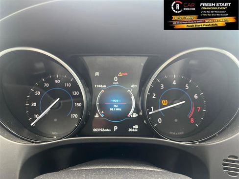 Used 2018 Jaguar F-PACE Premium image 28
