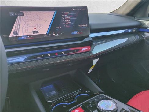 New 2026 BMW M5 w/ Executive Package AWD/4WD image 12