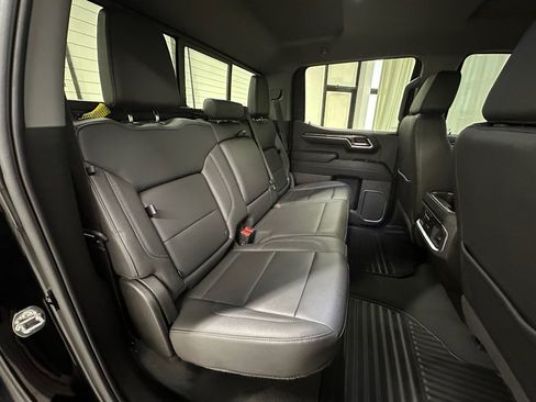 Certified 2023 Chevrolet Silverado 1500 LTZ w/ Technology Package image 24