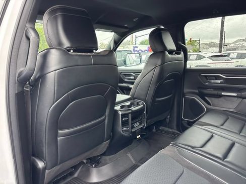 Used 2023 RAM 1500 Laramie AWD/4WD image 9
