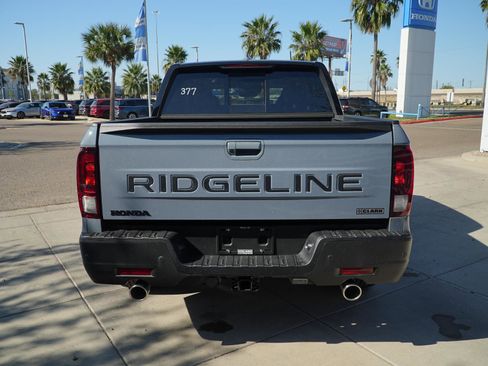 New 2026 Honda Ridgeline Black Edition image 6