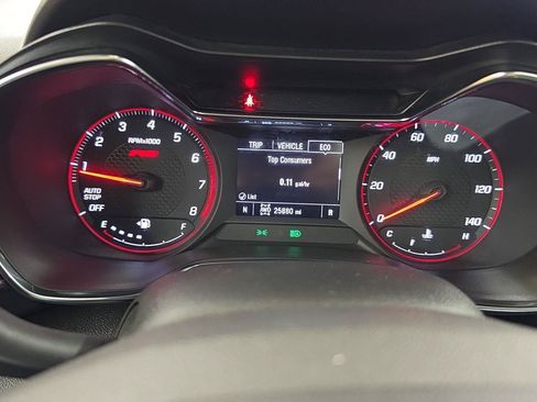 Used 2023 Chevrolet TrailBlazer RS w/ Sun and Liftgate Package AWD/4WD image 13