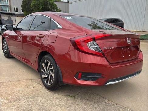 Used 2020 Honda Civic LX image 6