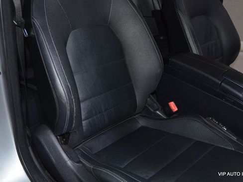 Used 2014 Mercedes-Benz E 350 Cabriolet image 20