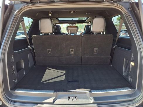 Certified 2023 Lincoln Navigator L Reserve RWD image 23