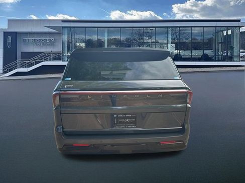 New 2026 Lincoln Navigator Black Label AWD/4WD image 7