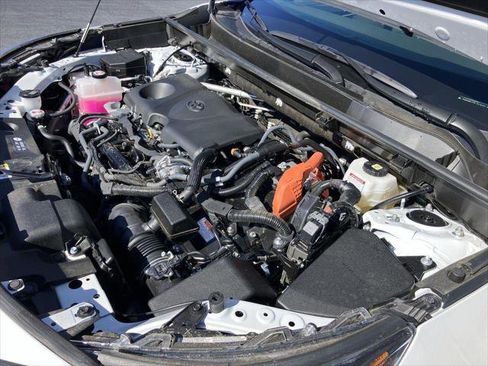 Certified 2024 Toyota RAV4 XLE Premium image 34