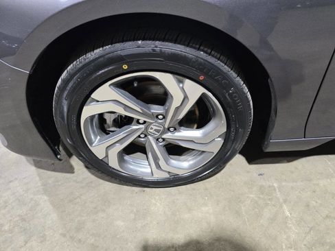 Used 2018 Honda Accord EX-L image 23