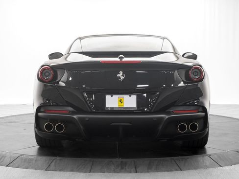 Used 2023 Ferrari Portofino M RWD image 14