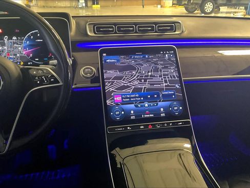 Used 2022 Mercedes-Benz S 580 4MATIC Sedan image 6