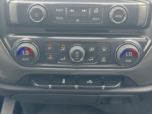Used 2018 Chevrolet Silverado 1500 LT w/ All Star Edition AWD/4WD image 15