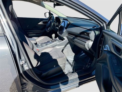 Used 2024 Subaru Impreza 2.0i Sport image 25