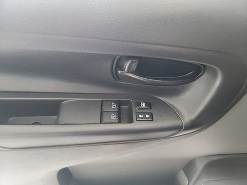 Used 2021 Nissan NV200 S FWD image 29