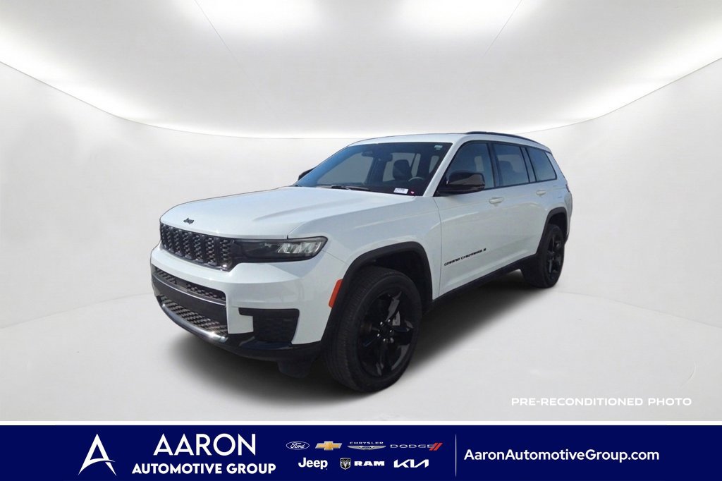 Used 2024 Jeep Grand Cherokee L Laredo AWD/4WD image 1