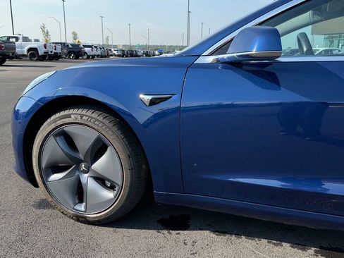Used 2019 Tesla Model 3 RWD image 30