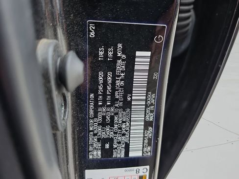 Used 2021 Toyota 4Runner Limited AWD/4WD image 45