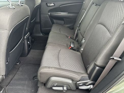 Used 2019 Dodge Journey SE w/ Premium Group FWD image 22