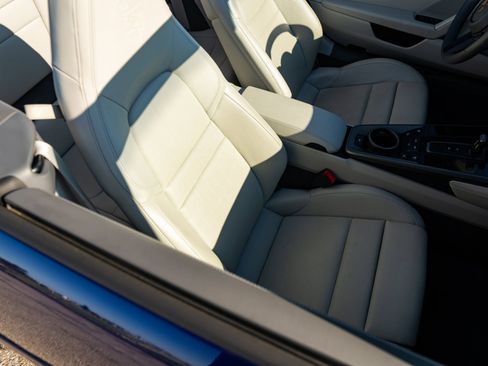 Used 2020 Porsche 911 Carrera 4S image 37