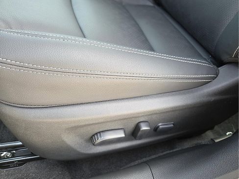 New 2026 Nissan Altima 2.5 SV FWD image 14