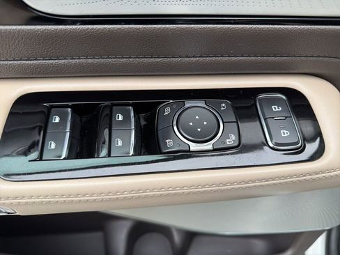 Used 2023 Lincoln Aviator Reserve w/ Equipment Group 201A image 18