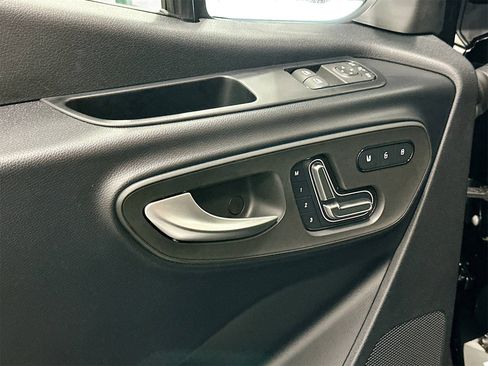 New 2025 Mercedes-Benz Sprinter 2500 image 18
